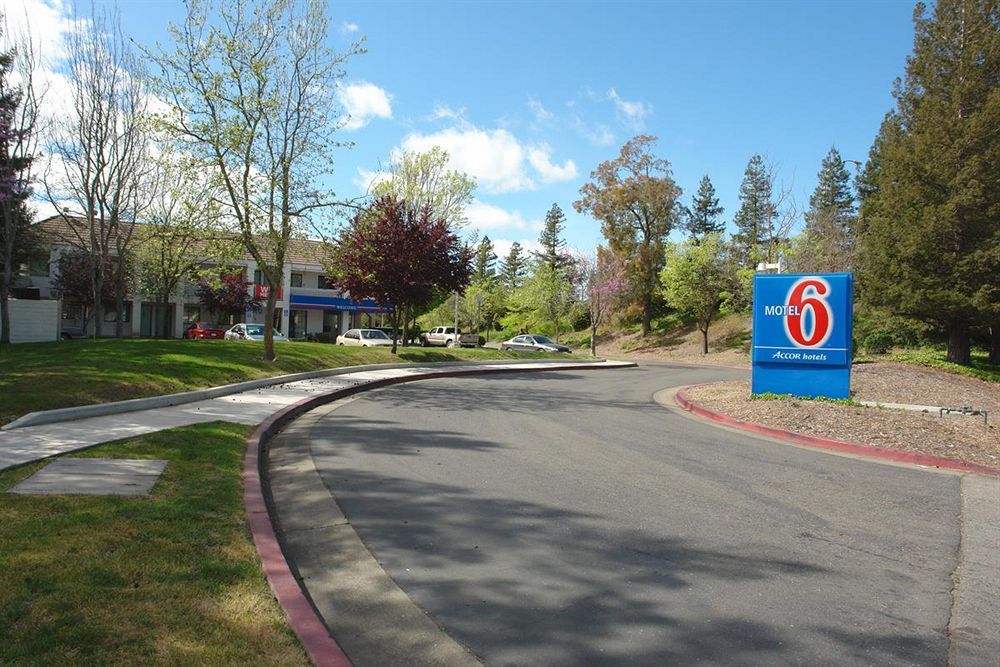 Motel 6-Santa Rosa, Ca - North Εξωτερικό φωτογραφία