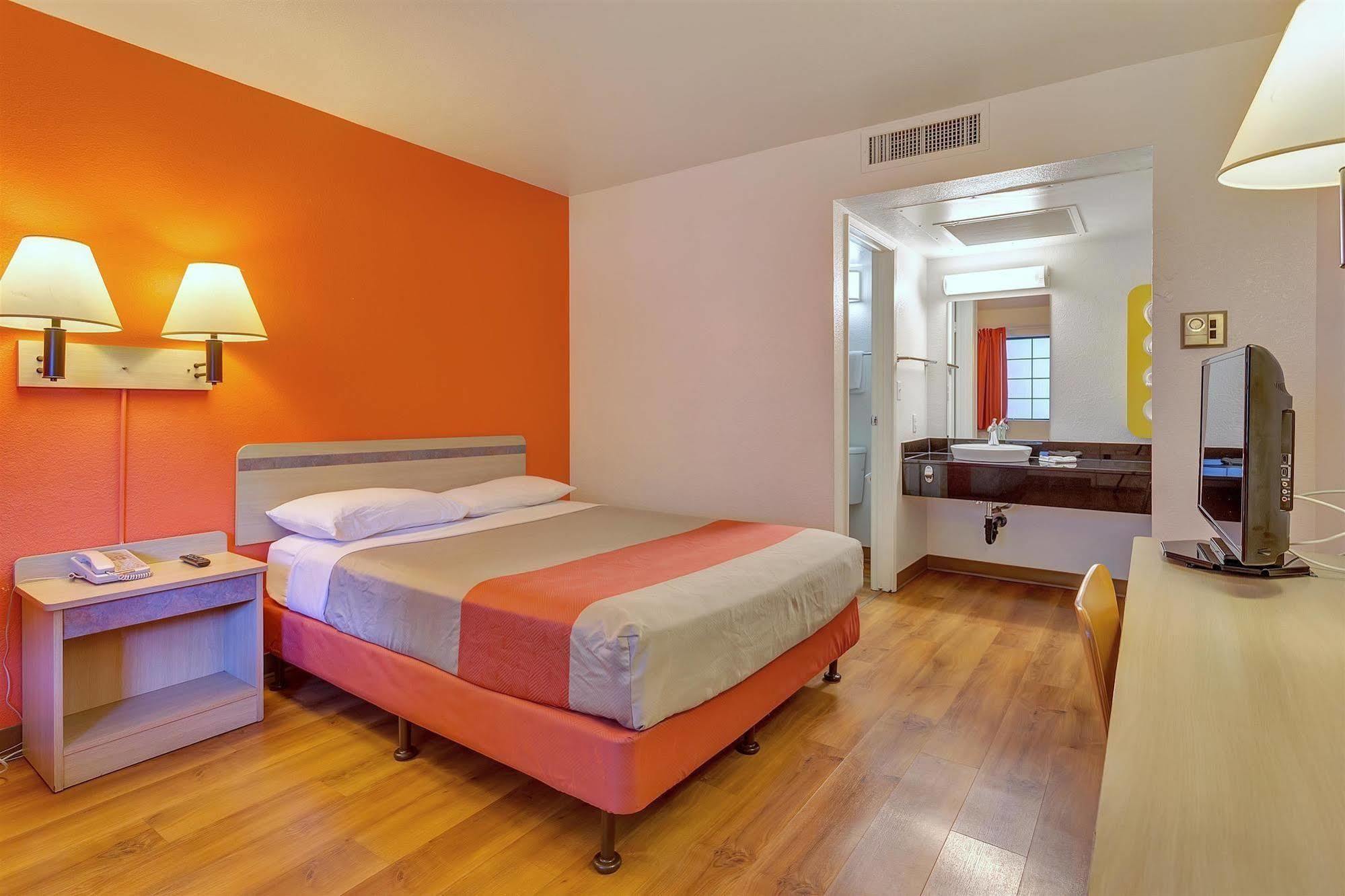 Motel 6-Santa Rosa, Ca - North Εξωτερικό φωτογραφία